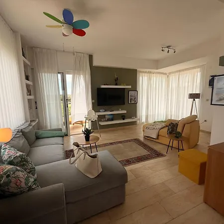 Vakantiehuis Evita , Penthouse, 53m2 ,athytos , Astonishing Sea View Afytos