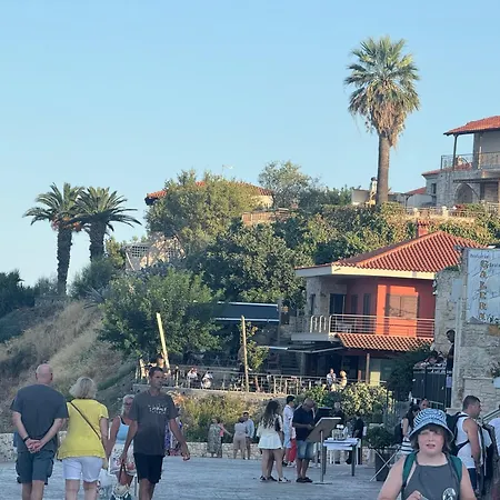 Evita , Penthouse, 53m2 ,athytos , Astonishing Sea View Vakantiehuis *