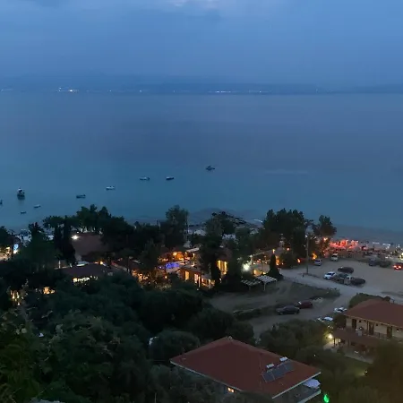 Evita , Penthouse, 53m2 ,athytos 450m From The * Áfitos