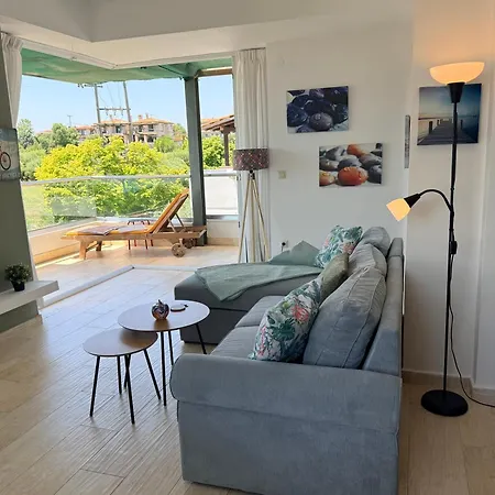 Casa vacanze Evita , Penthouse, 53m2 ,athytos , Astonishing Sea View *