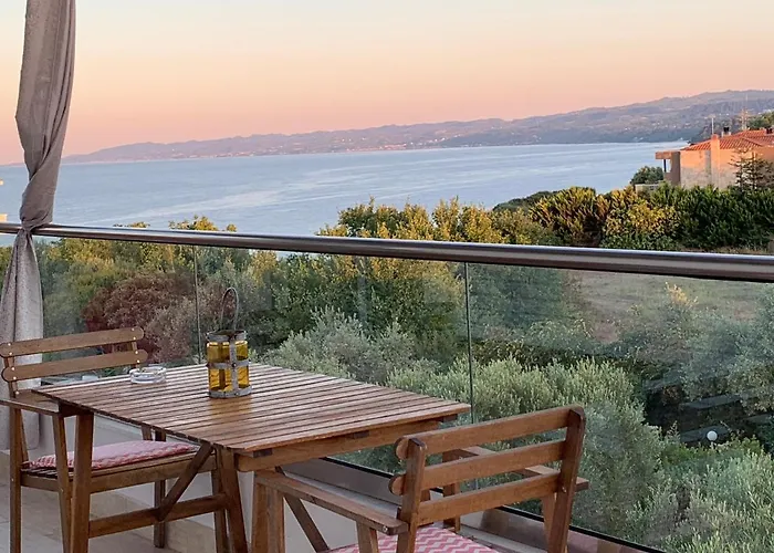 Evita , Penthouse, 53m2 ,athytos , Astonishing Sea View Vakantiehuis Afytos