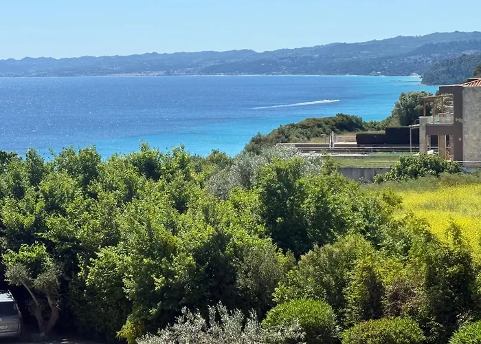 Evita , Penthouse, 53m2 ,athytos , Astonishing Sea View Vakantiehuis