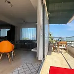 Case de vacanță Evita , Penthouse, 53m2 ,athytos , Astonishing Sea View *