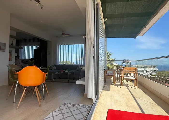 Prázdninový dům Evita , Penthouse, 53m2 ,athytos , Astonishing Sea View *