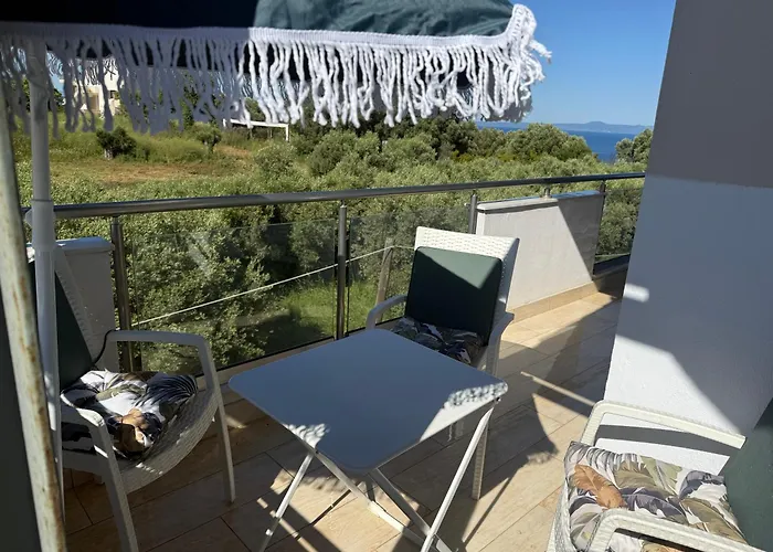 Prázdninový dům Evita , Penthouse, 53m2 ,athytos , Astonishing Sea View
